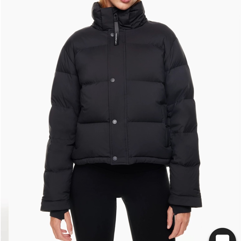 Aritzia The Super Puff Shorty Black